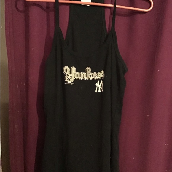 campus lifestyle Tops - Nwot yankee tank top
